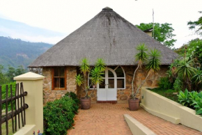  Emafini Country Lodge  Мбабане